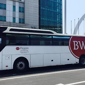 Отель Western Premier Airport